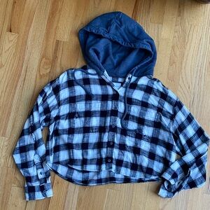 Cropped hooded flannel shirt